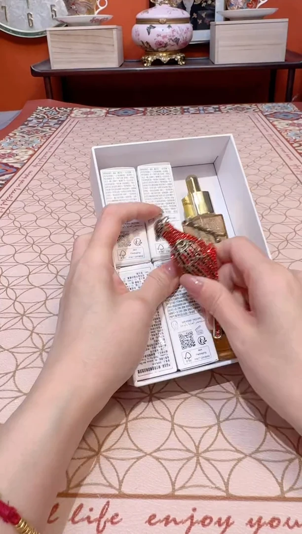 瓷片YQQQQQQQQQQQQQQ