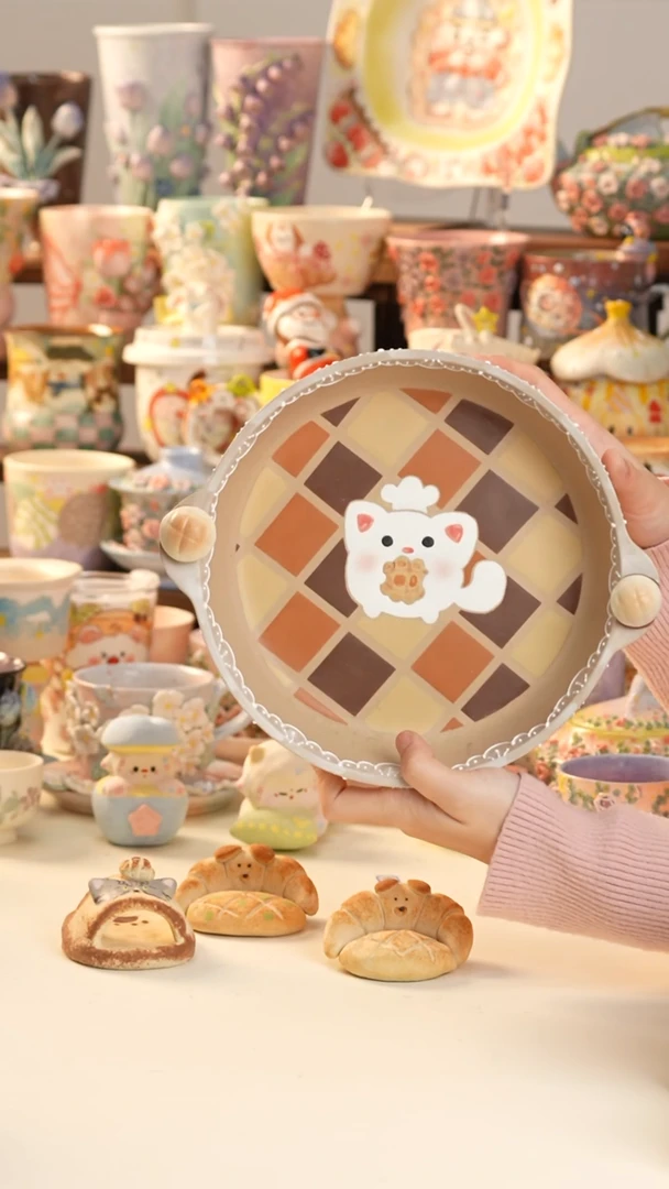 摆件陶景德镇釉下彩手绘设计师款陶瓷