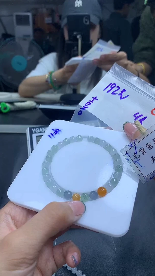 未镶嵌定制翡翠嘻*夭毛货需精细抛光多样性发一件散珠*4+192元