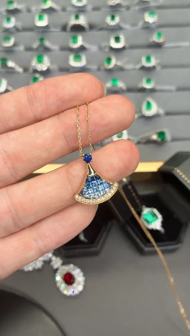 吊坠蓝宝石18K金镶嵌【闪购】1.8ct/七天鉴赏