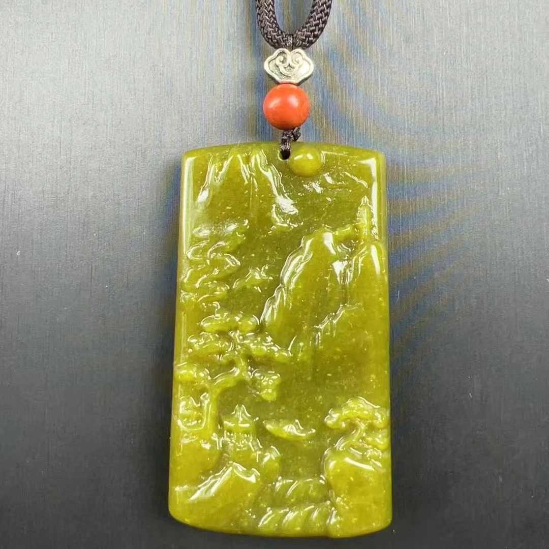 【龍帝专属】天然岫玉黄金玉山水吊坠40X70MM（多样性发货一个）A111