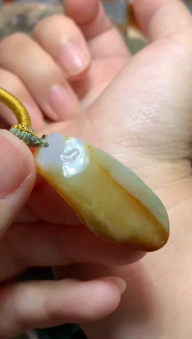 翡翠未镶嵌吊坠(不含链)吊坠