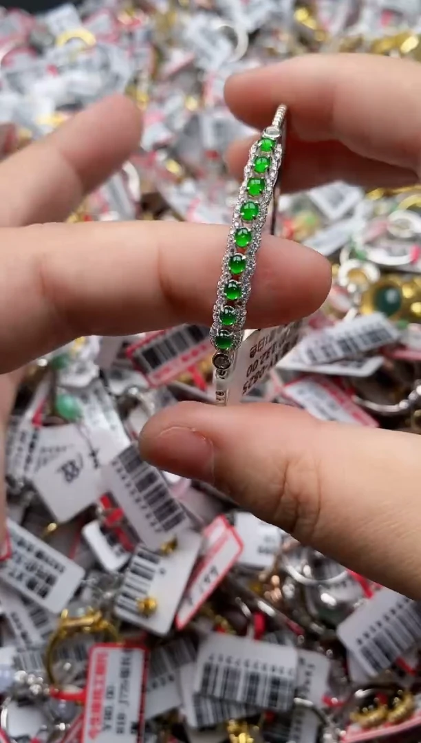 【闪购商品】翡翠戒指银S925镶嵌7777---5+++