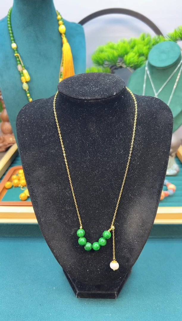 翡翠14K金镶嵌颈饰X244