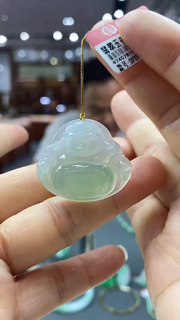 颈饰未镶嵌翡翠佛公