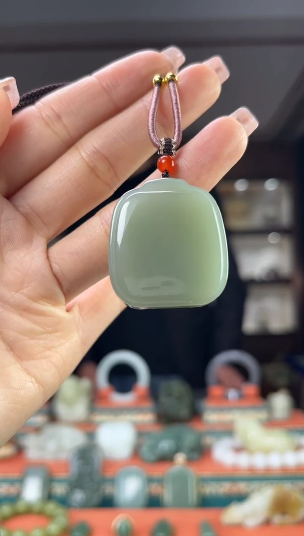 【闪购商品】和田玉颈饰未镶嵌佩佩