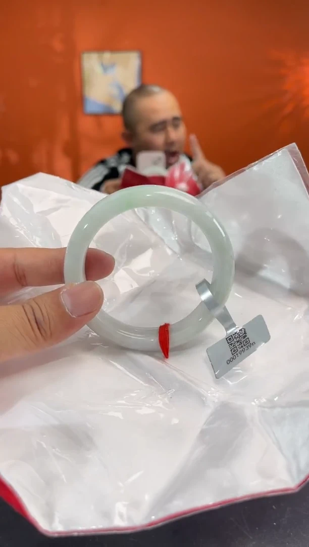 未镶嵌手镯翡翠6 58