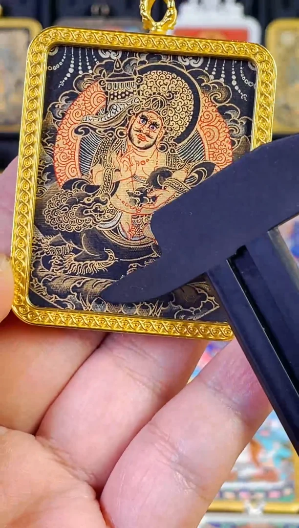 吊坠热贡纯手绘唐卡财宝