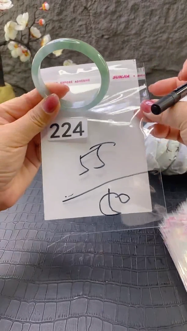 无非金属（按圈口价格加购）手镯