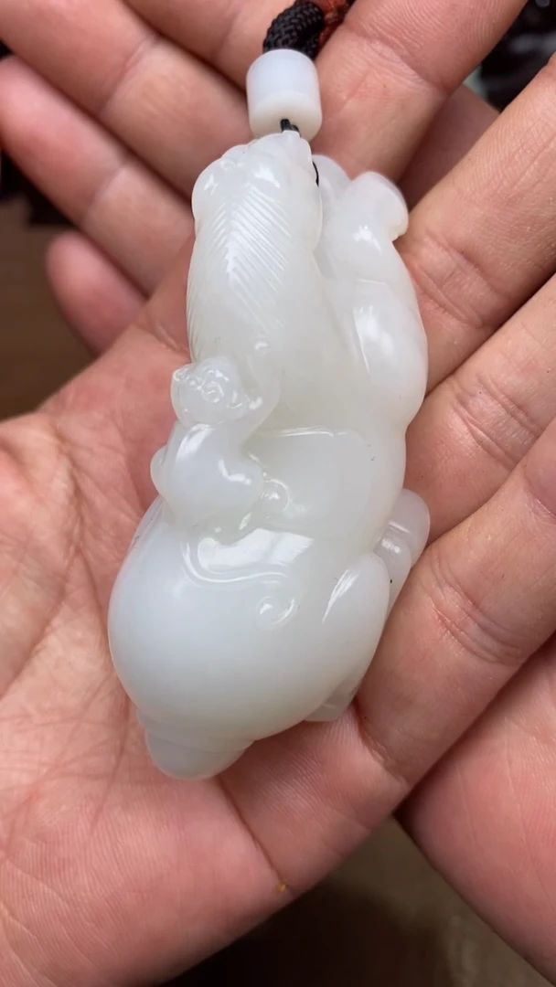 未镶嵌和田玉把件和田玉