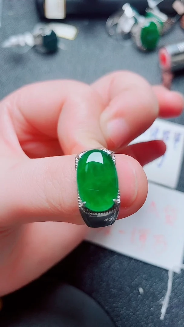 银S925镶嵌戒指翡翠1