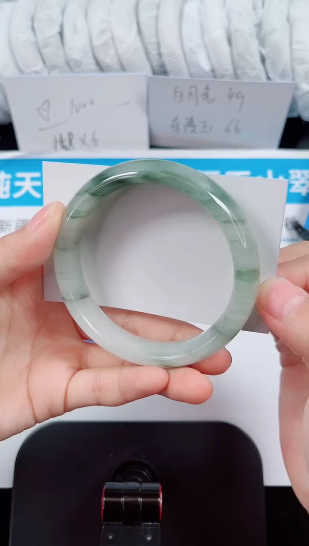 未镶嵌手镯石英质玉29-58/59