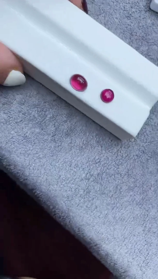 未镶嵌裸石碧玺和*一对2.45ct