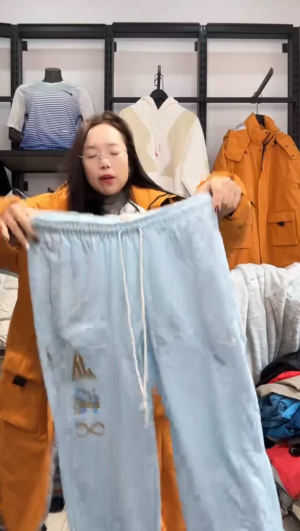 2521  编码  瑕疵直播间过款为准 尺码  ·  180