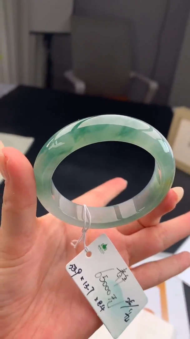 【闪购商品】翡翠手镯未镶嵌订金链接