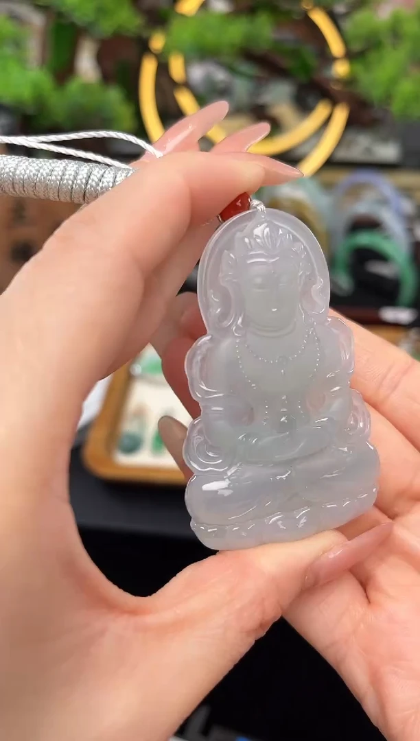 颈饰未镶嵌翡翠吊坠