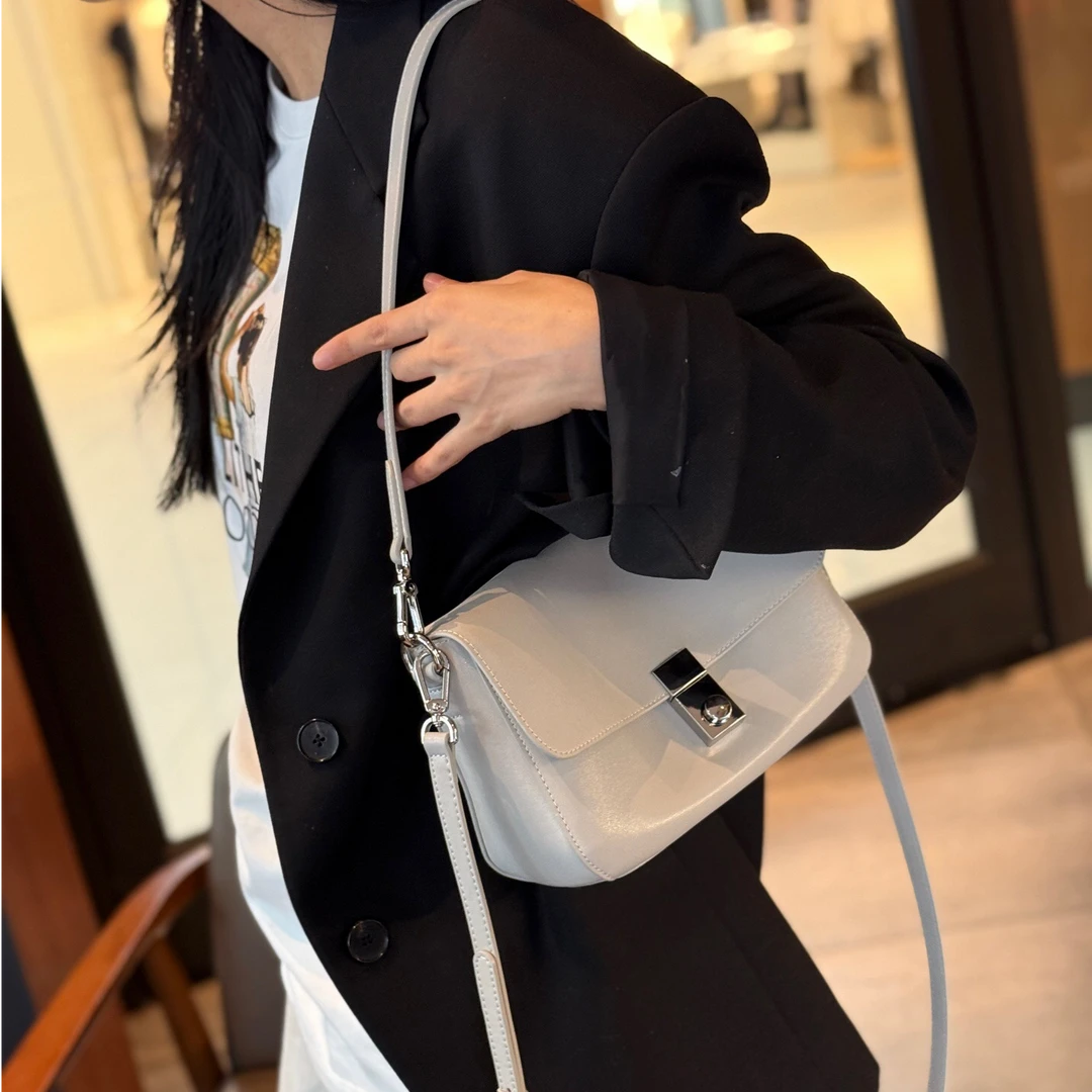 【包得味】真皮斜挎包女2025新款时尚高级感小众设计通勤百搭腋下包