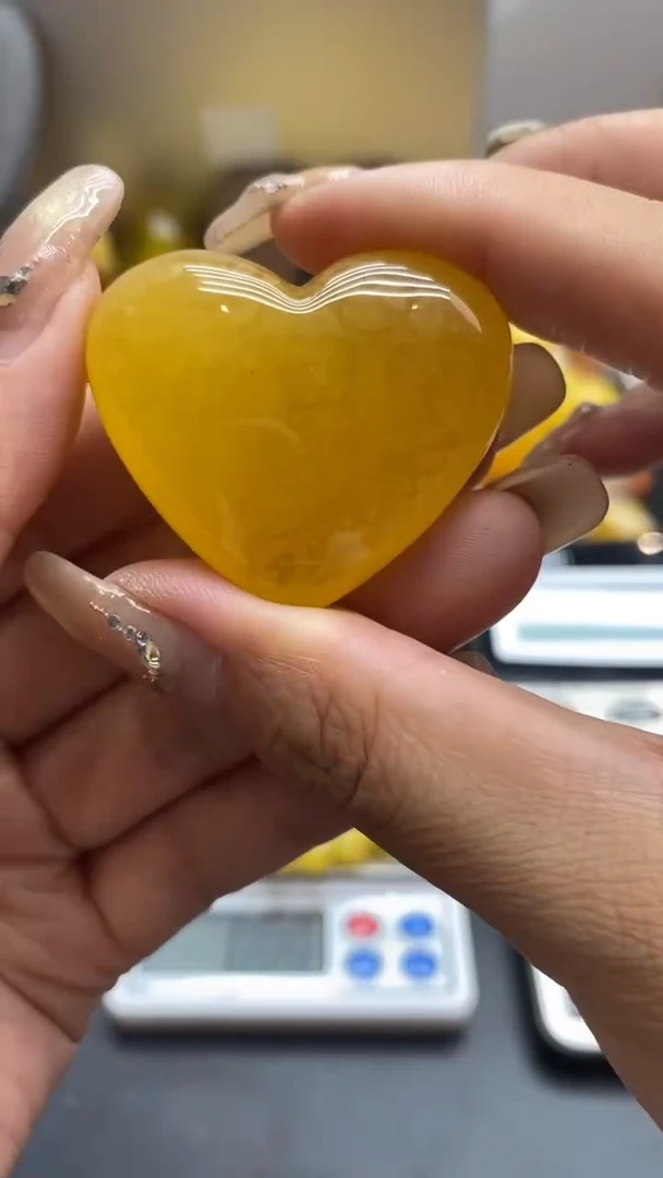 琥珀未镶嵌珠宝奇石106