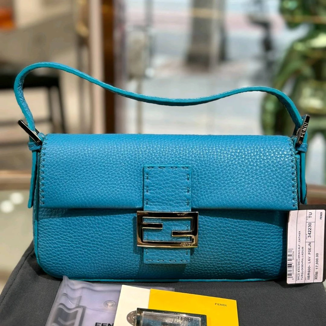 95新 FENDI/芬迪 芬迪单肩包