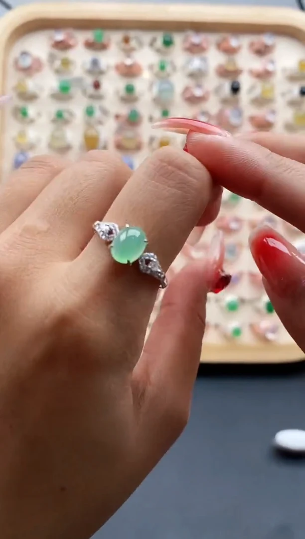 【闪购商品】翡翠戒指银S925镶嵌缅甸天然A货翡翠111 10+7