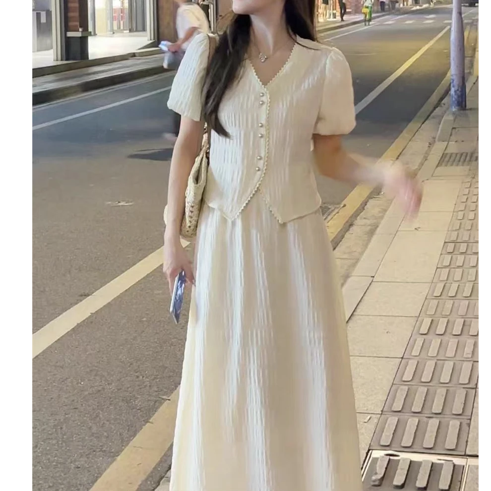 【高端定制】肌理感小香风套装气质V领显瘦泡泡袖上衣半身裙女套装