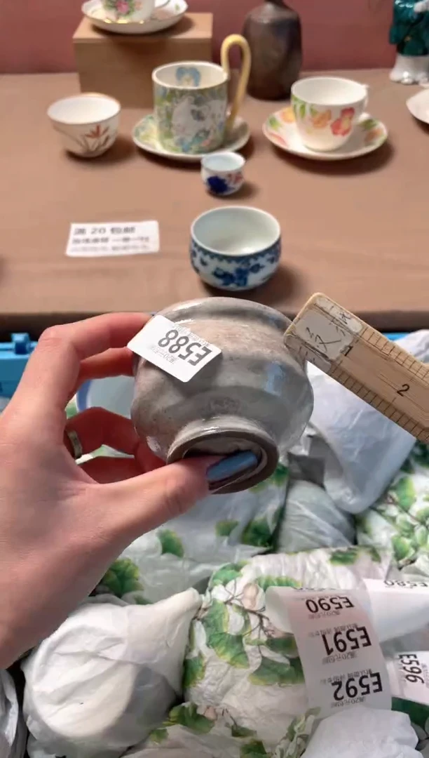 瓷片•*•瓷器瓷器E588
