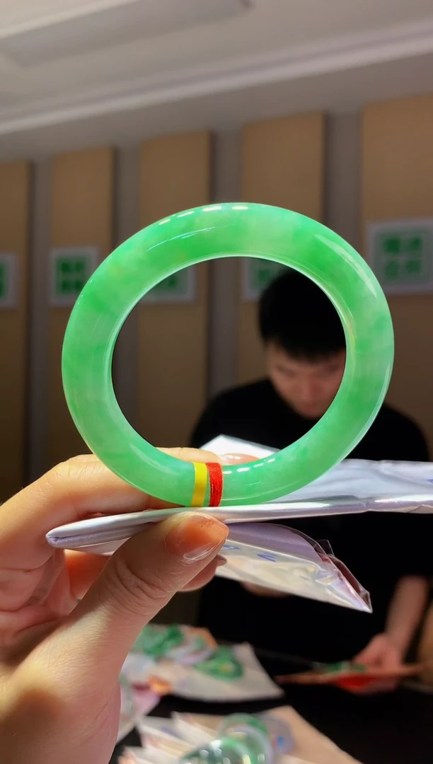 未镶嵌手镯翡翠-C182 圈口 54.7