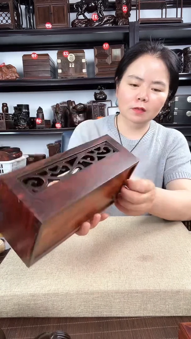 木瑕疵老李红木工艺品