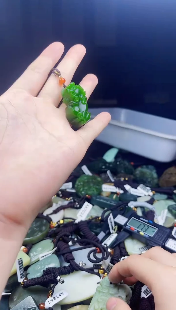 玉未镶嵌拍一发一