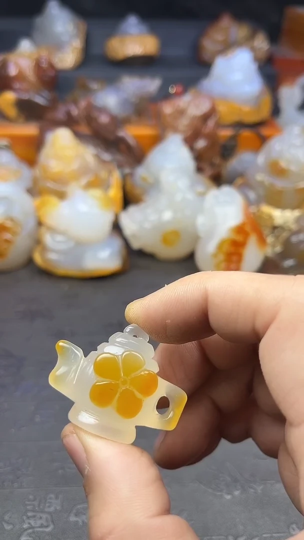 【闪购商品】玛瑙/玉髓吊坠未镶嵌1