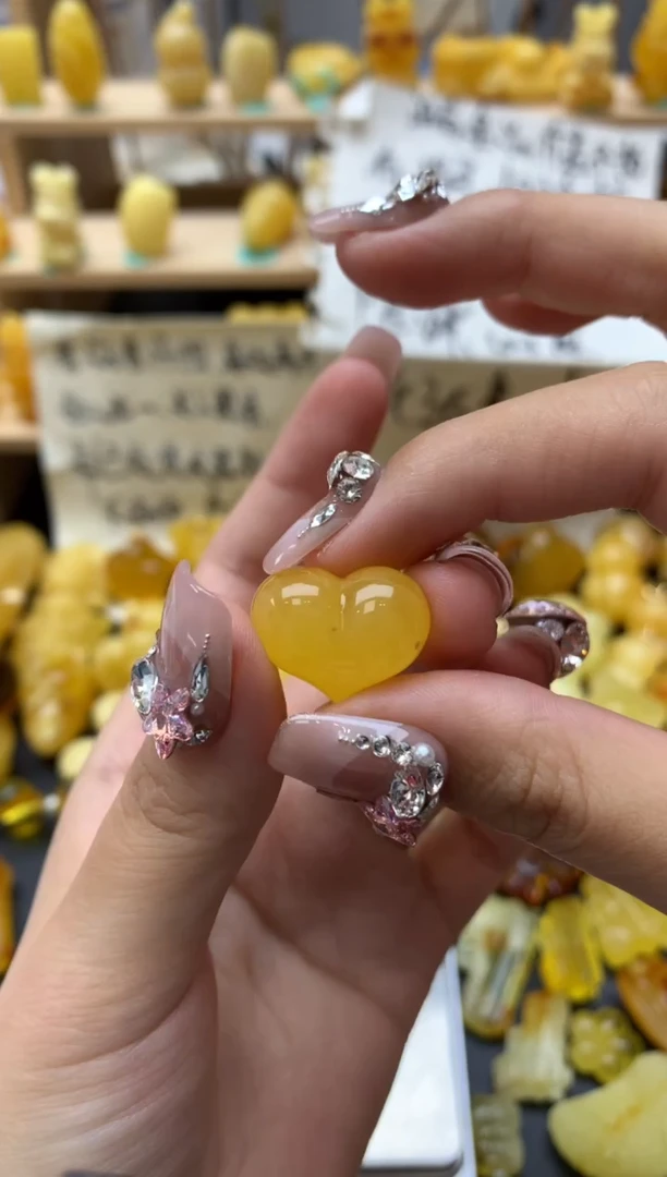 琥珀未镶嵌珠宝奇石010琥珀蜜蜡微瑕