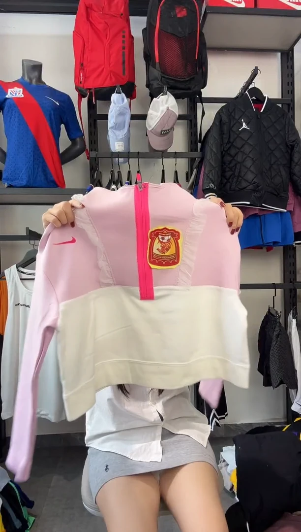 766   ·编码 耐克卫衣服饰过款为准 尺码·M