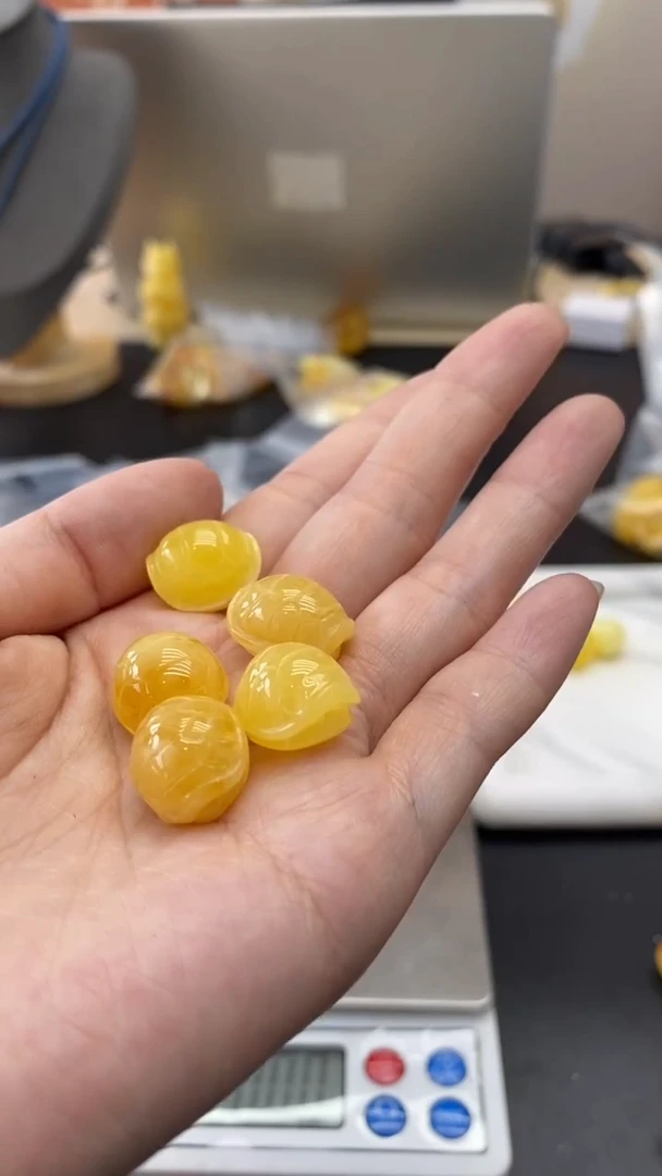 琥珀未镶嵌珠宝奇石2047多样性发其一默认有瑕