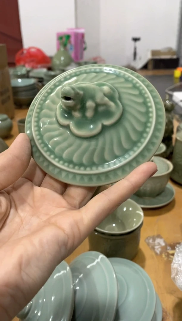 耀州窑微瑕处理 大号狮子盖 一个