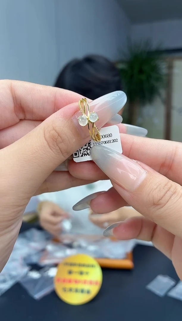 颈饰银S925镶嵌翡翠1111111111111