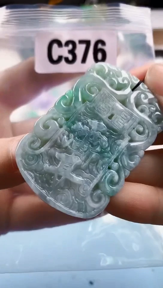 翡翠未镶嵌颈饰天然翡翠吊坠挂件