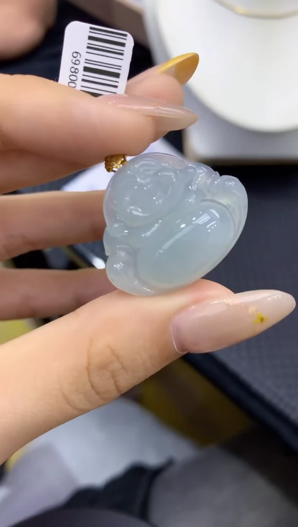 颈饰18K金镶嵌翡翠天然缅甸翡翠A货