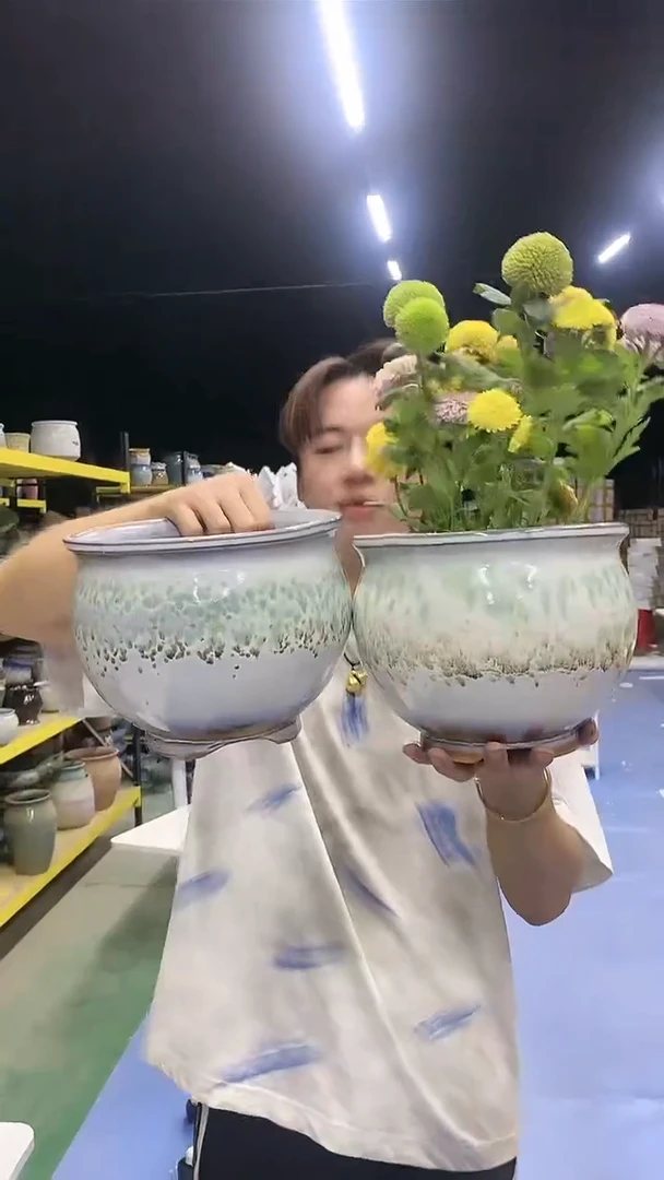 宜兴紫砂粗陶花瓶20*17
