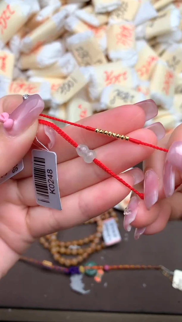 【闪购商品】翡翠手绳未镶嵌  —