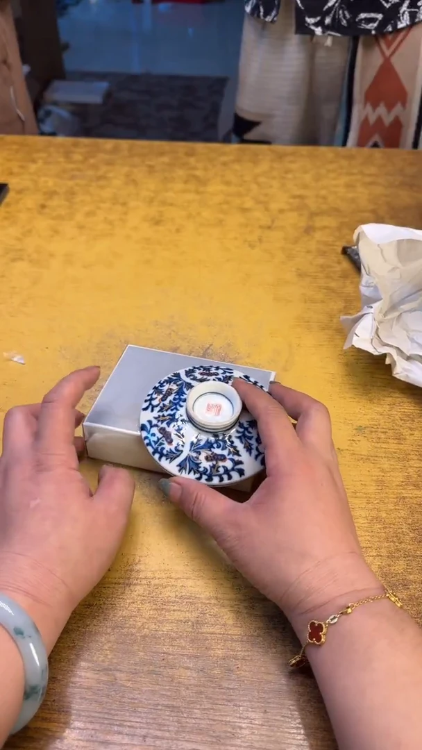 瓷器瓷器瑕疵破破49