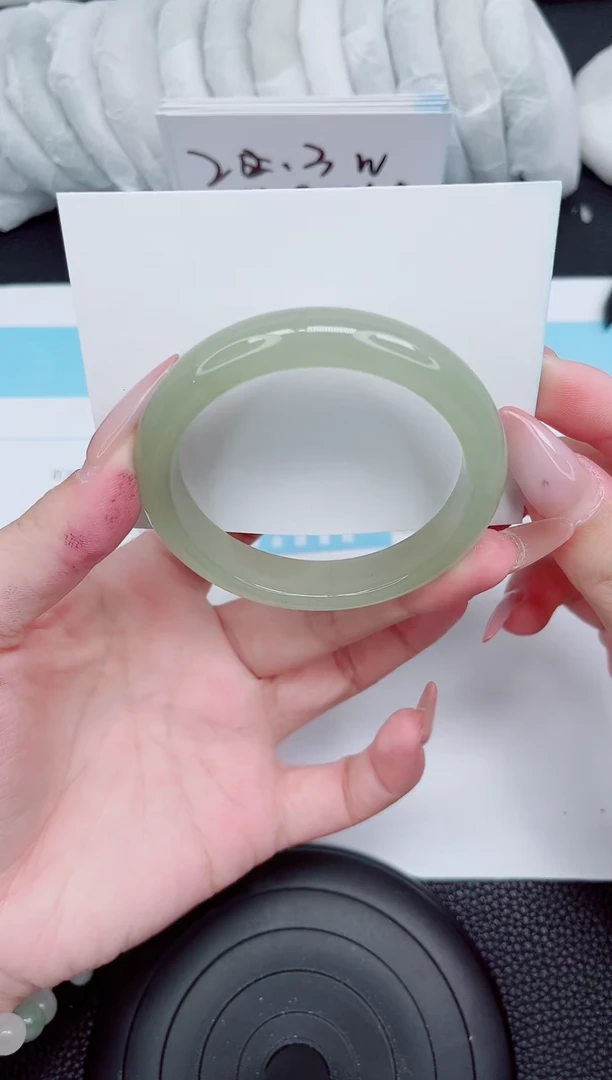 石英质玉手镯未镶嵌218-56.1