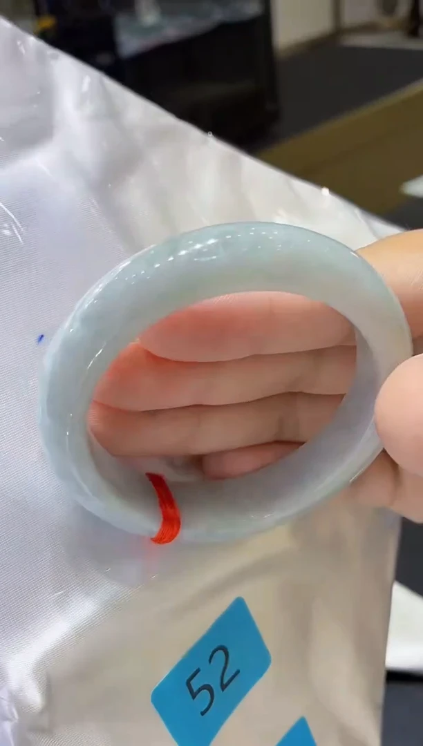 未镶嵌手镯翡翠翡翠手镯