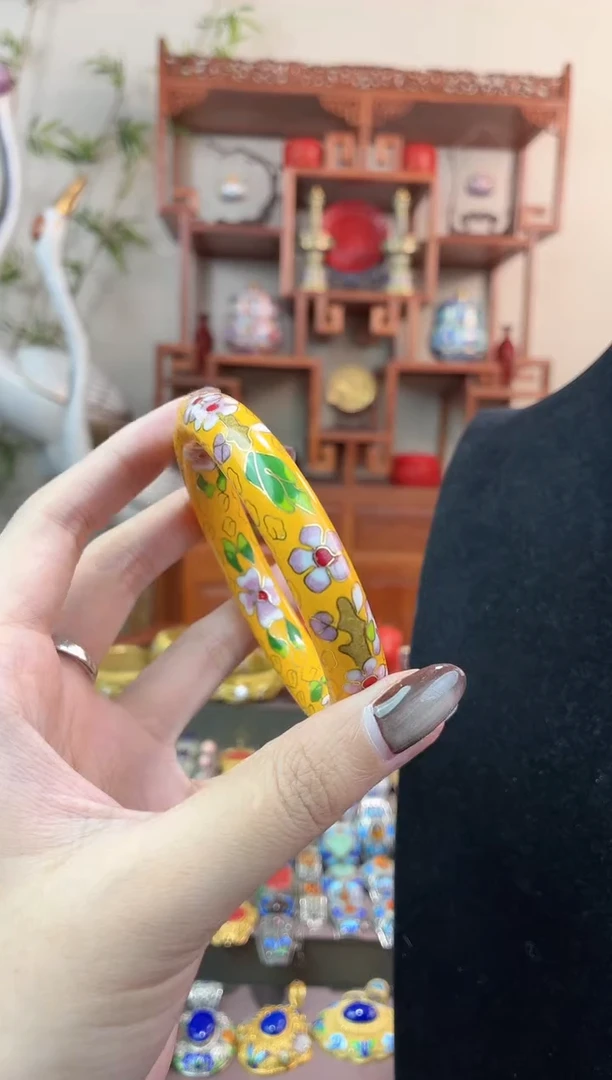 非遗手工景泰蓝镯子黄色