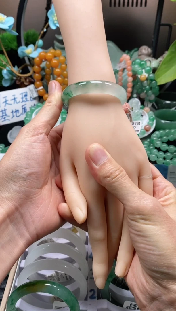未镶嵌手镯石英质玉龙龙53+多人