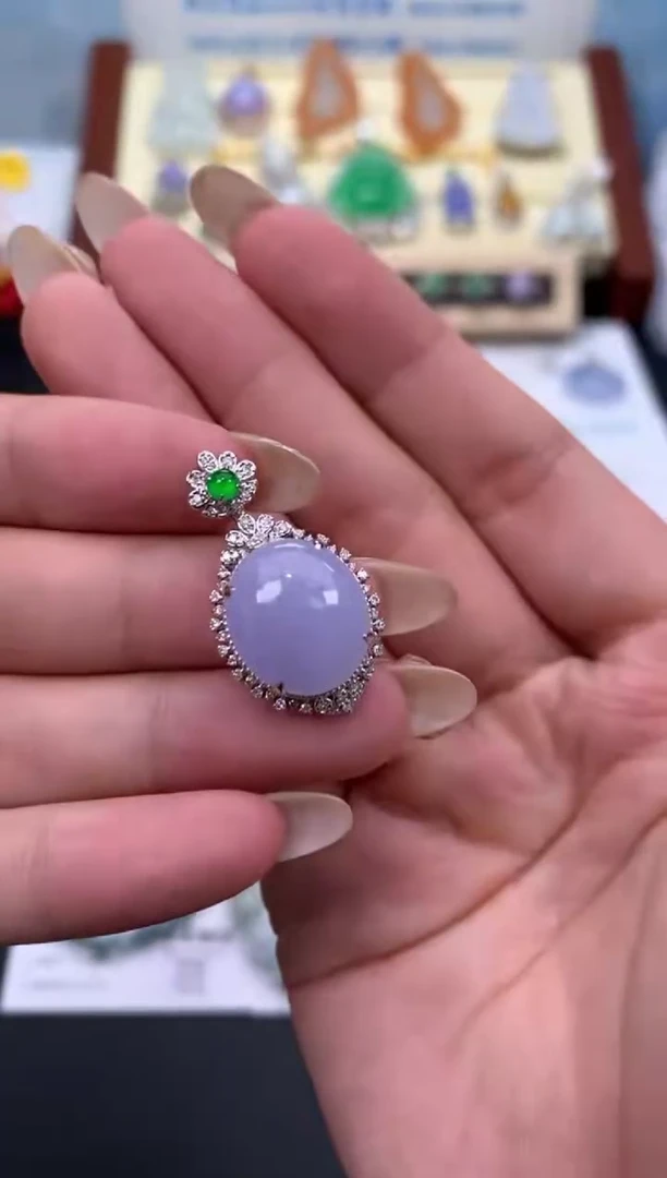 翡翠18K金镶嵌颈饰模式推广期48小时鉴赏期