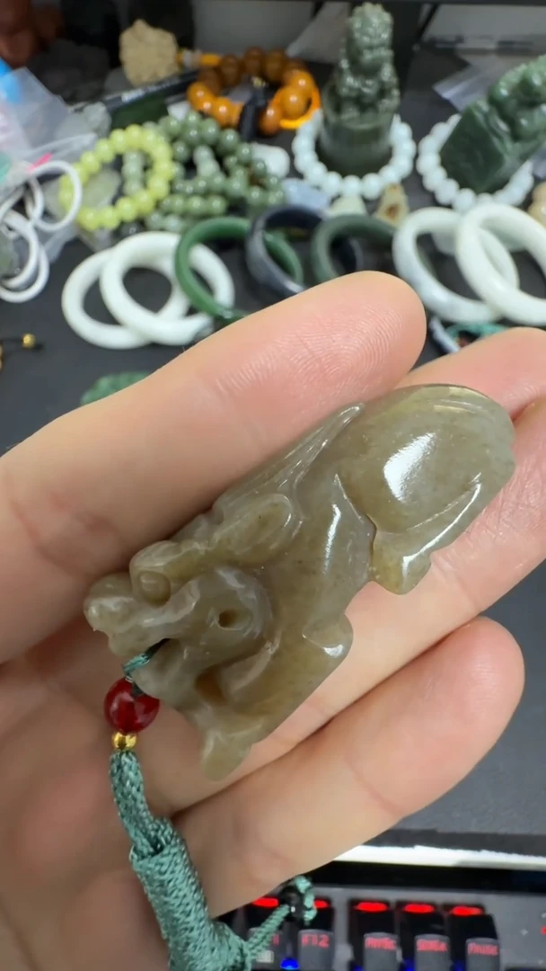 吊坠(不含链)未镶嵌和田玉022