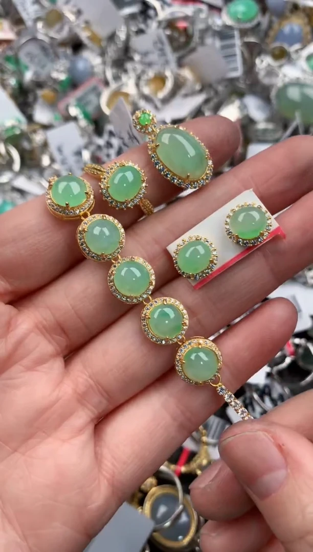 银S925镶嵌戒指翡翠10                7