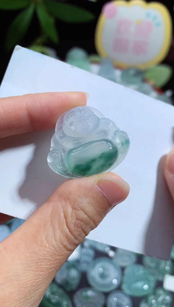 颈饰未镶嵌翡翠佛公