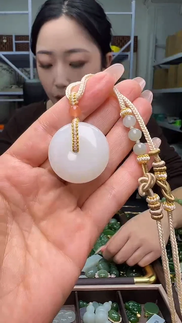 颈饰未镶嵌和田玉(多样性发货.发其一）10.31.6