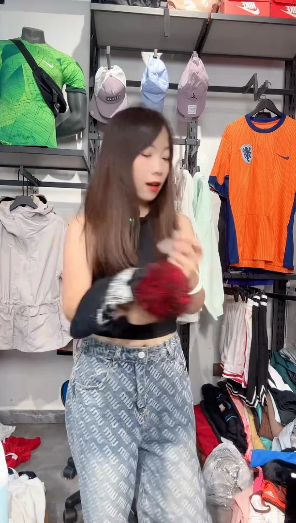 1238  编码 耐克卫衣服饰过款为准 尺码